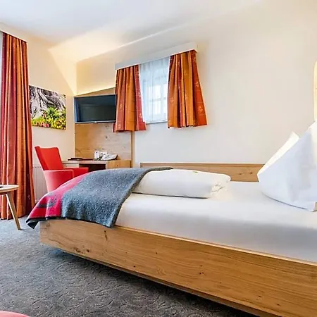 Alpenland Hotel
