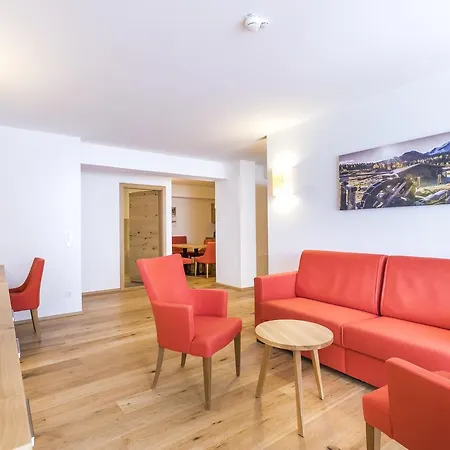 Alpenland Hotell 4*